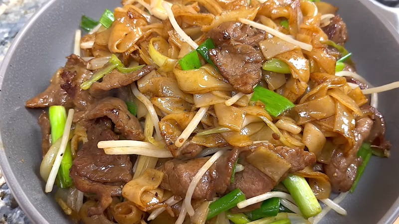 Beef Chow Fun