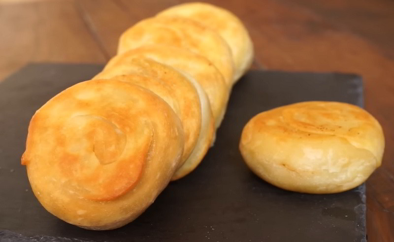 Chinese flaky pastry