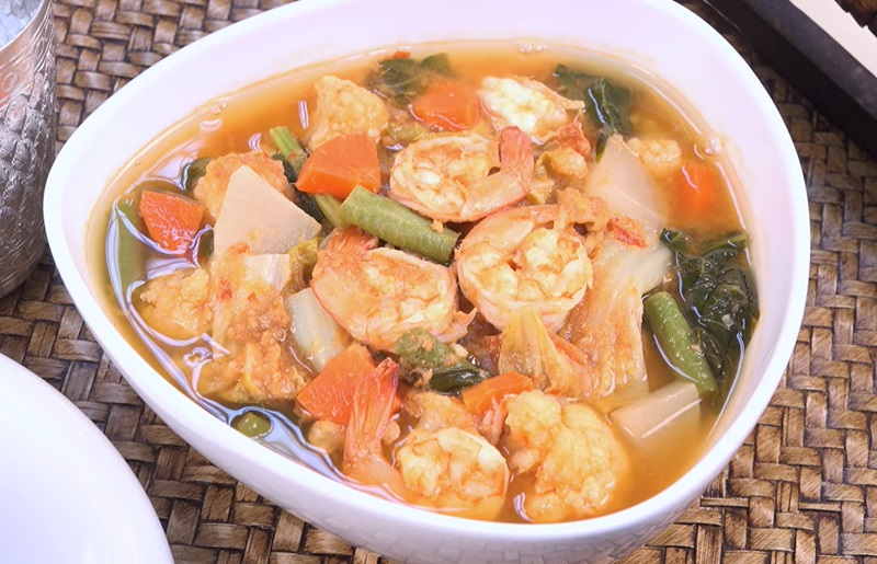 Kaeng Som