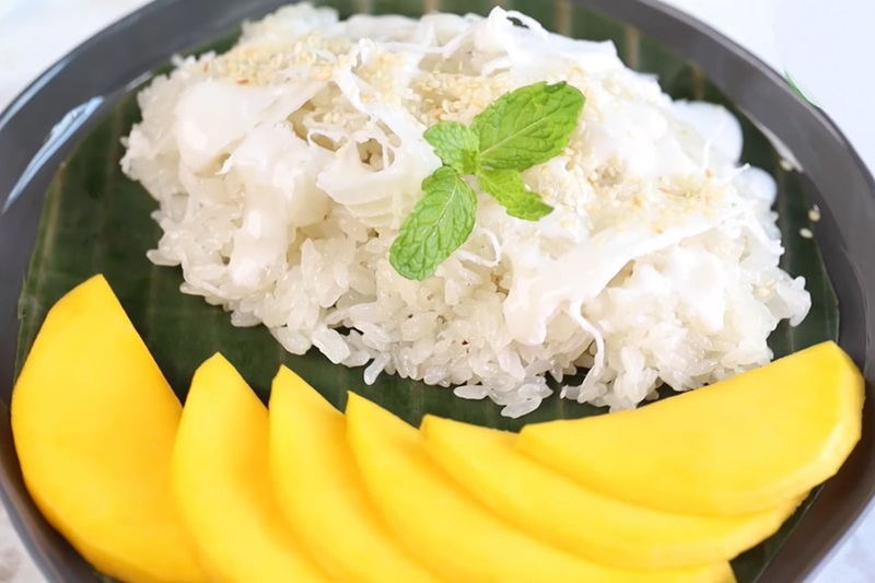 Mango sticky rice