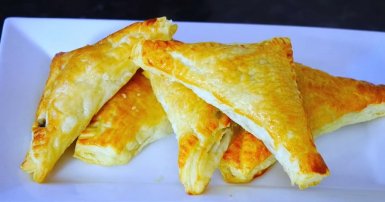 Chinese Pastries: Sweet and Savory Decadent Delights
