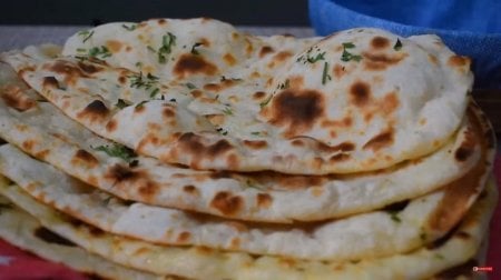 Exploring Indonesian Bread Varieties: From Roti to Murtabak